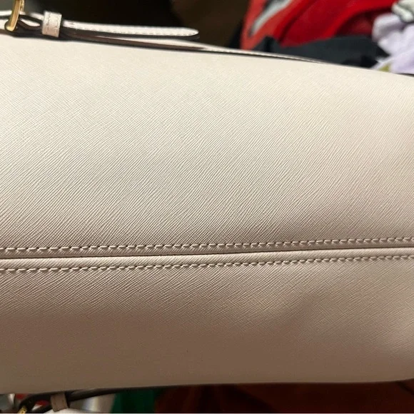 Michael kors purse and wallet